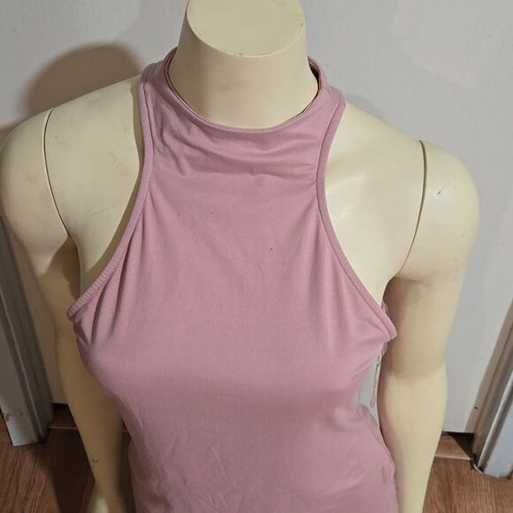 Elegant Pink Sleeveless Dress - Picture 2 of 14